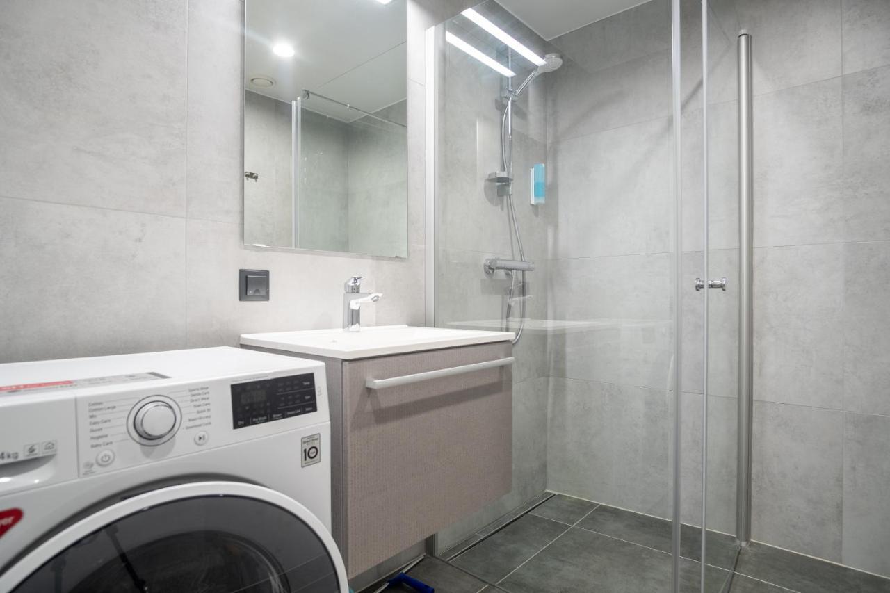 Dream Stay - Brand New Apartment With Balcony & Free Parking Reval Exterior foto